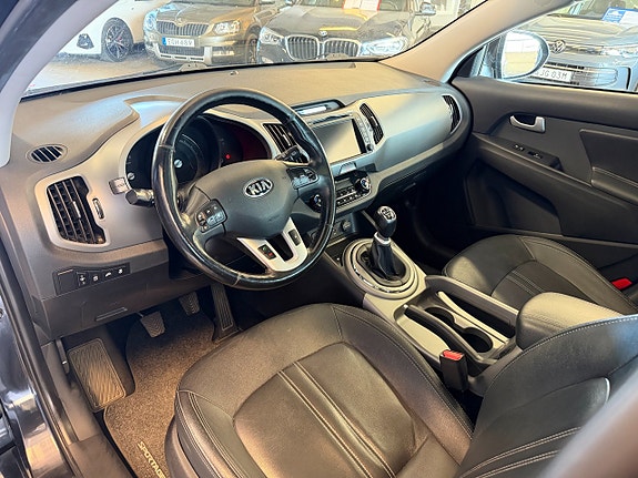 Kia Sportage 8 of 23