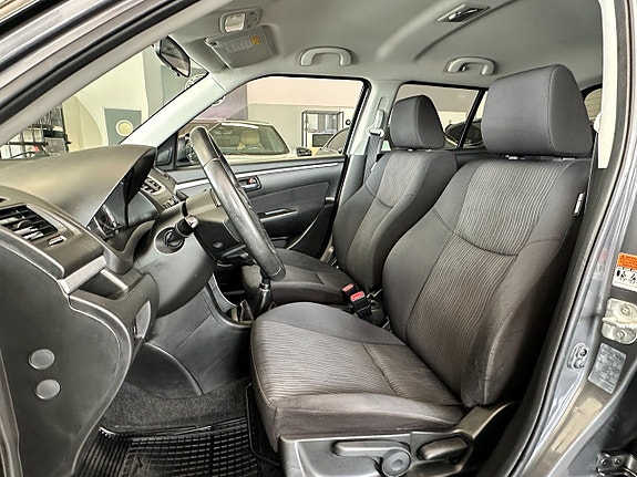 Suzuki Swift 8 of 13