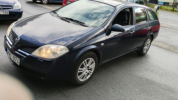 Nissan Primera 4 of 5