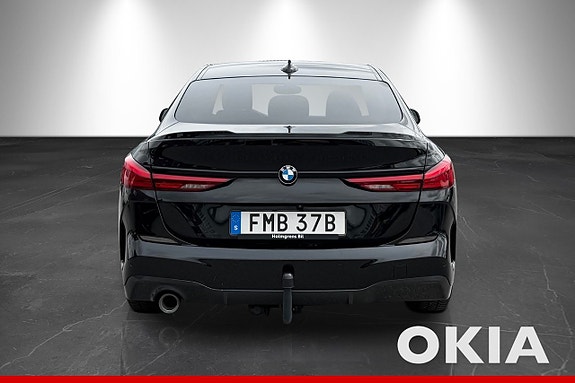 BMW 218i 4 of 5