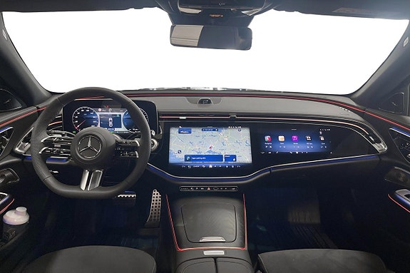 Mercedes-Benz E300 de 8 of 19