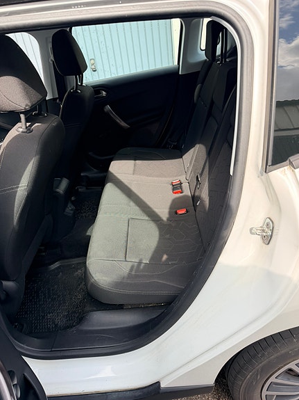 Peugeot 2008 5 of 5