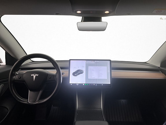 Tesla Model 3 24 of 30