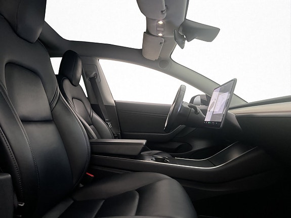 Tesla Model 3 25 of 30