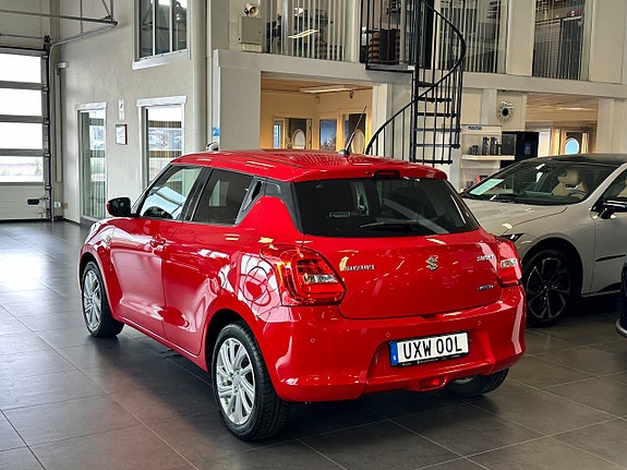 Suzuki Swift 3 of 15