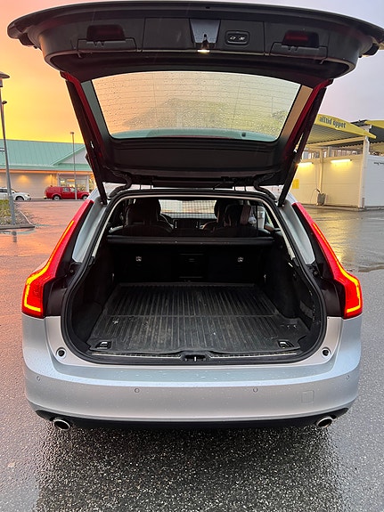 Volvo V90 5 of 5