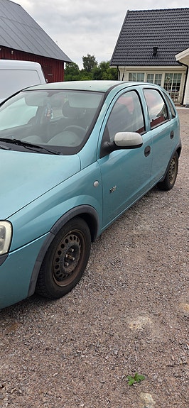 Opel Corsa 2 of 2