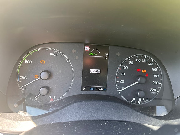 Toyota Yaris 11 of 12