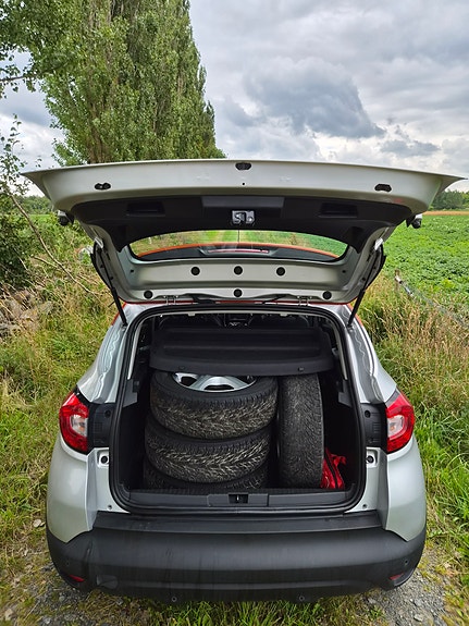Renault Captur 4 of 5