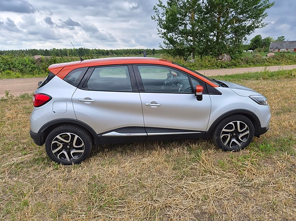 Renault Captur 5 of 5