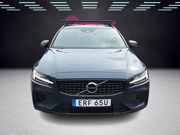 Volvo V60 3 of 5
