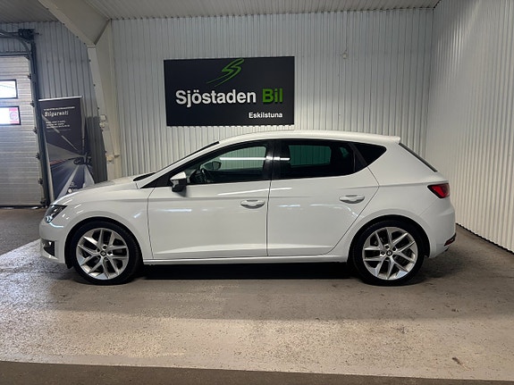 Seat Leon 2 of 5