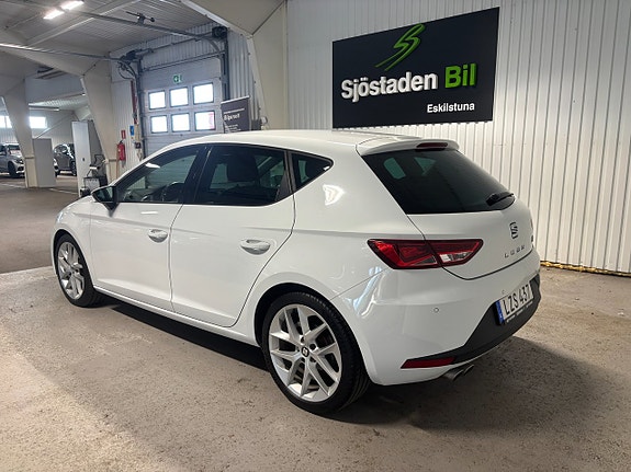 Seat Leon 3 of 5