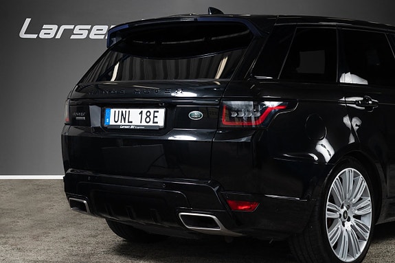 Land Rover Range Rover Sport 19 of 21