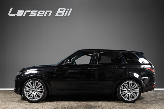 Land Rover Range Rover Sport 3 of 5