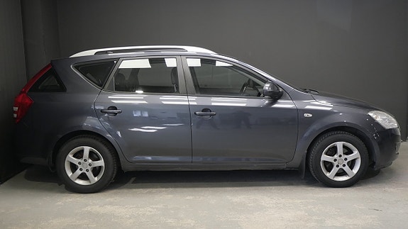 Kia Ceed 3 of 14
