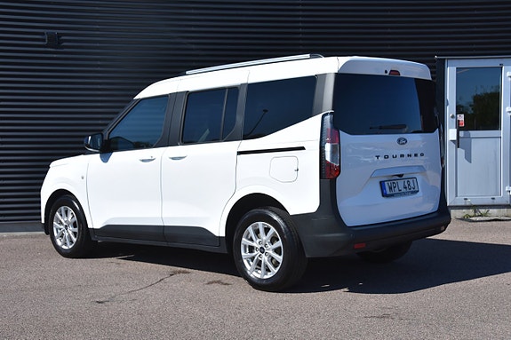 Ford Courier Tourneo 4 of 5