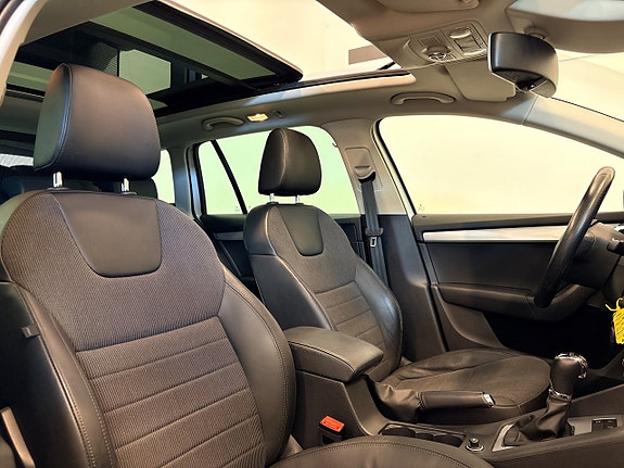 Skoda Octavia 16 of 30