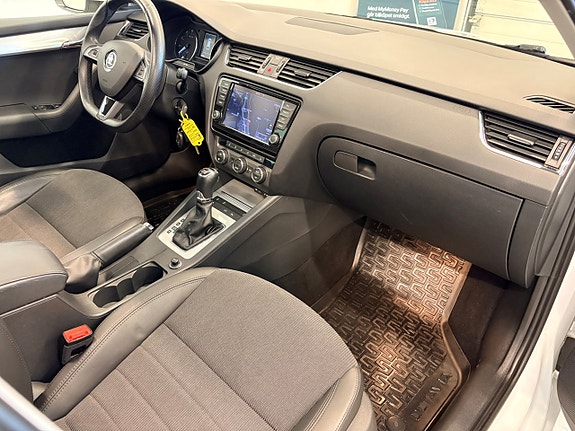 Skoda Octavia 15 of 30