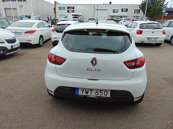 Renault Clio 6 of 9
