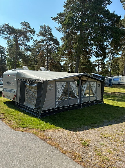 Adria Classica UL 8 of 17