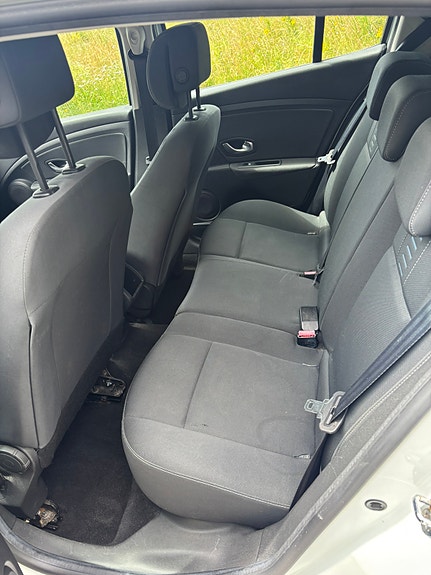 Renault Megane III 8 of 11