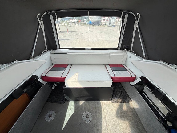 Four Winns 195 Mercruiser 4.3 190 hk Värmare 5 of 5