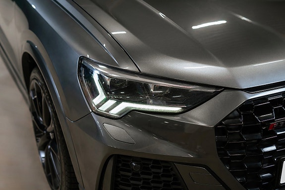 Audi Q3 10 of 26