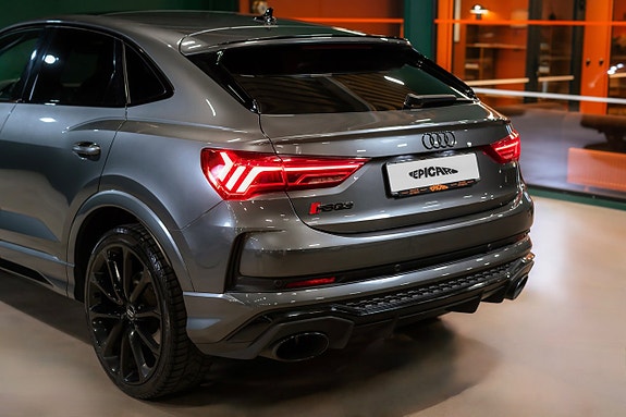 Audi Q3 4 of 5