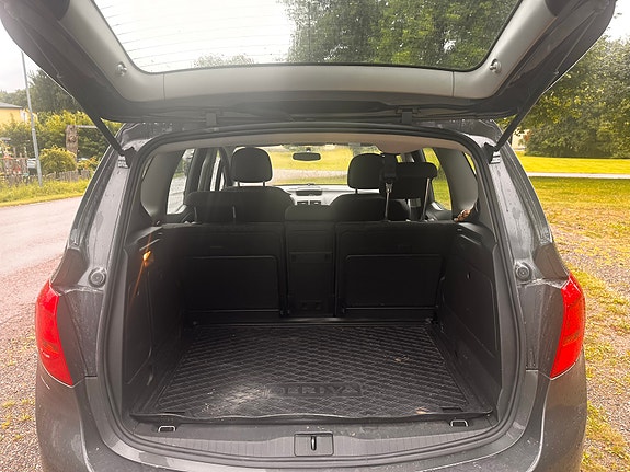 Opel Meriva 3 of 5