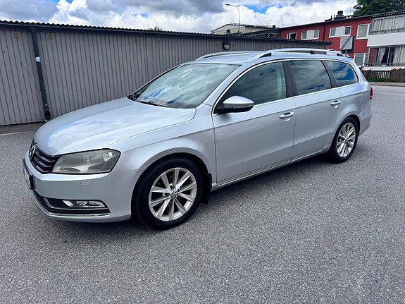 Volkswagen Passat 3 of 5