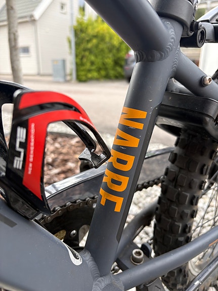 Product image 9 of 9