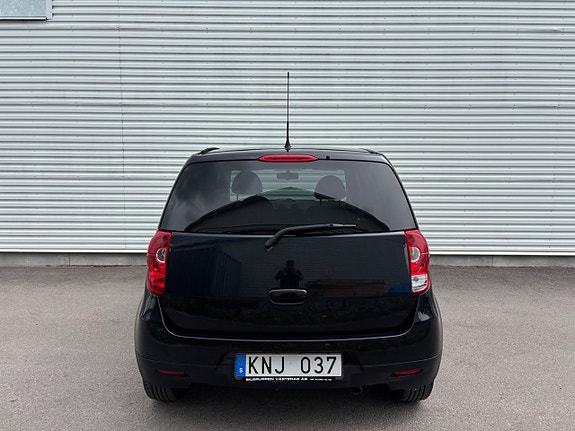 Mitsubishi Colt 3 of 5