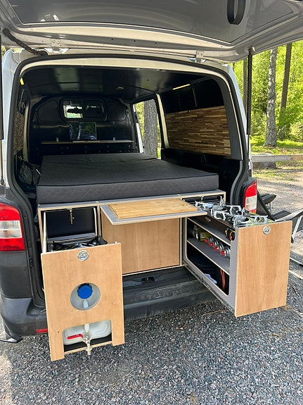 Volkswagen Transporter 10 of 10
