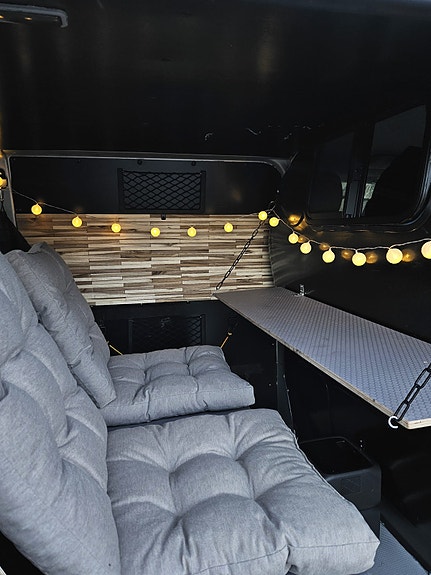Volkswagen Transporter 6 of 10