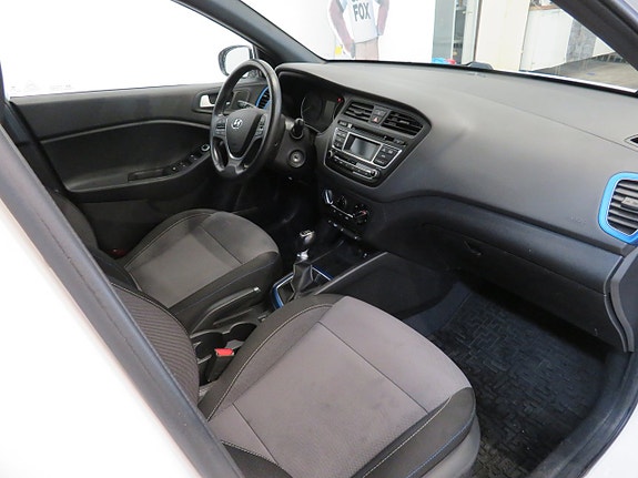 Hyundai i20 5 of 5