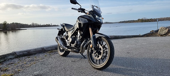Honda CB500X 2 of 4