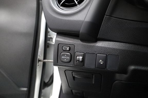 Toyota Auris 18 of 23