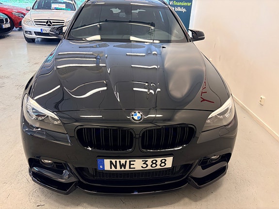 BMW 530d 2 of 5
