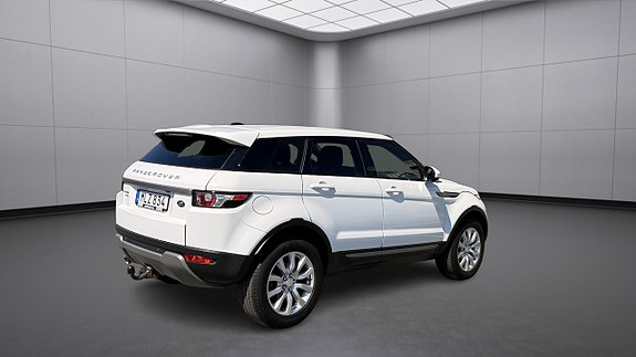 Land Rover Range Rover Evoque 4 of 5