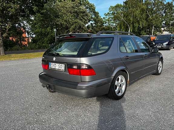 Saab 9-5 5 of 5