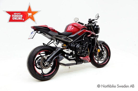 Triumph Street Triple RS 3 of 12