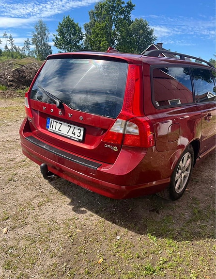 Volvo V70 5 of 5