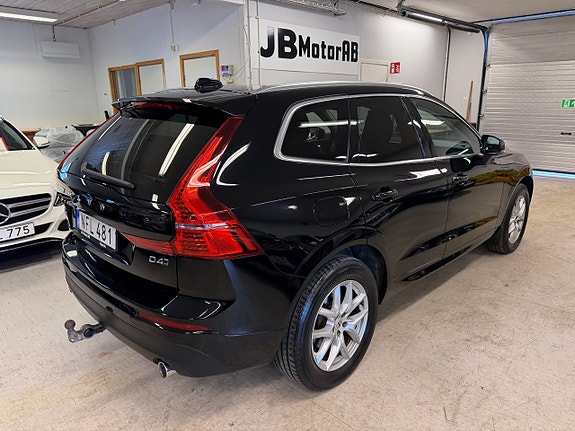 Volvo XC60 4 of 5