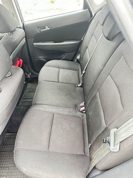 Hyundai i30 4 of 5