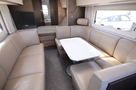 Adria 663 HT 5 of 17