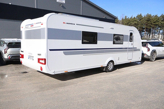 Adria 663 HT 3 of 17