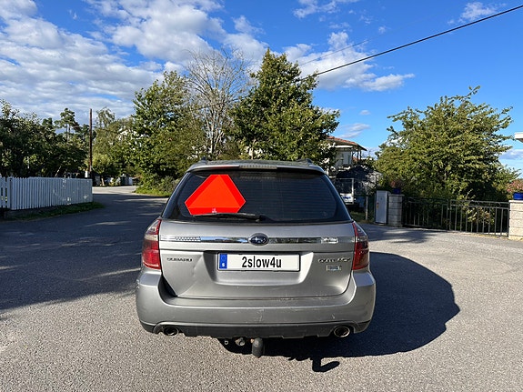 Subaru Outback 5 of 11