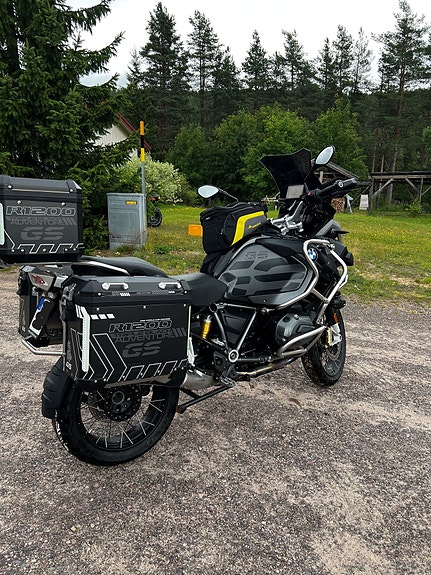 BMW R 1200 GSA 3 of 5