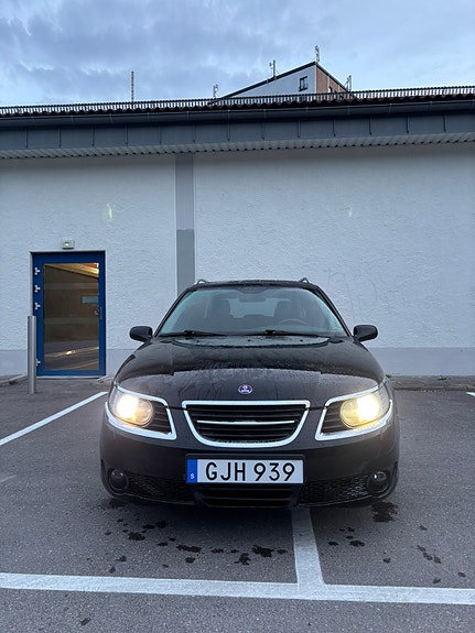 Saab 9-5 3 of 7